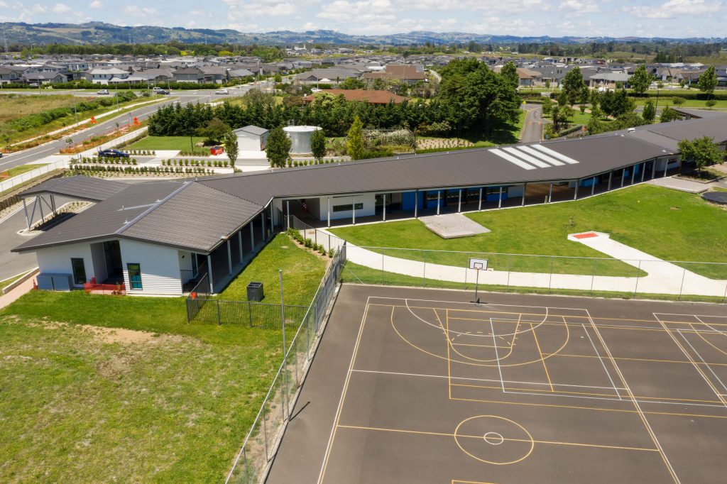 Hingaia School | commercial projects | Aluminium Doors and Windows | Door + Window Systems Auckland