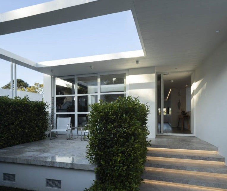 Judges Bay Road House | residential projects | Aluminium Doors and Windows | Door + Window Systems Auckland